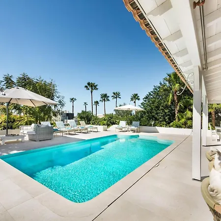 Azurea Algarve 4br Retreat Private Pool & Terrace 빌라 알만실