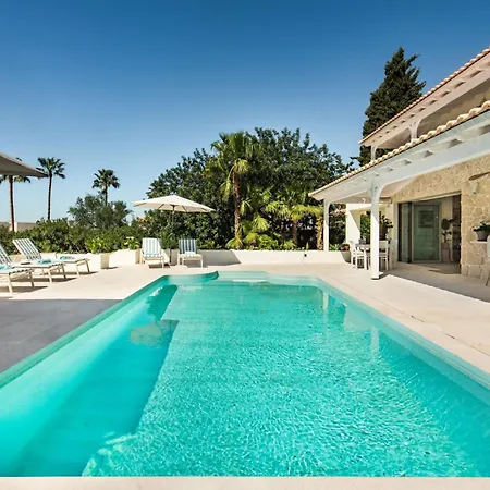 Azurea Algarve 4br Retreat Private Pool & Terrace 알만실